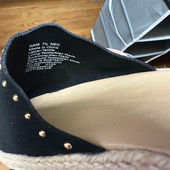 BNWT LAUREN LC FLATS - Picture 5 of 8